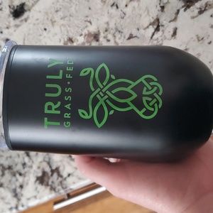 NWOT Drinking tumbler